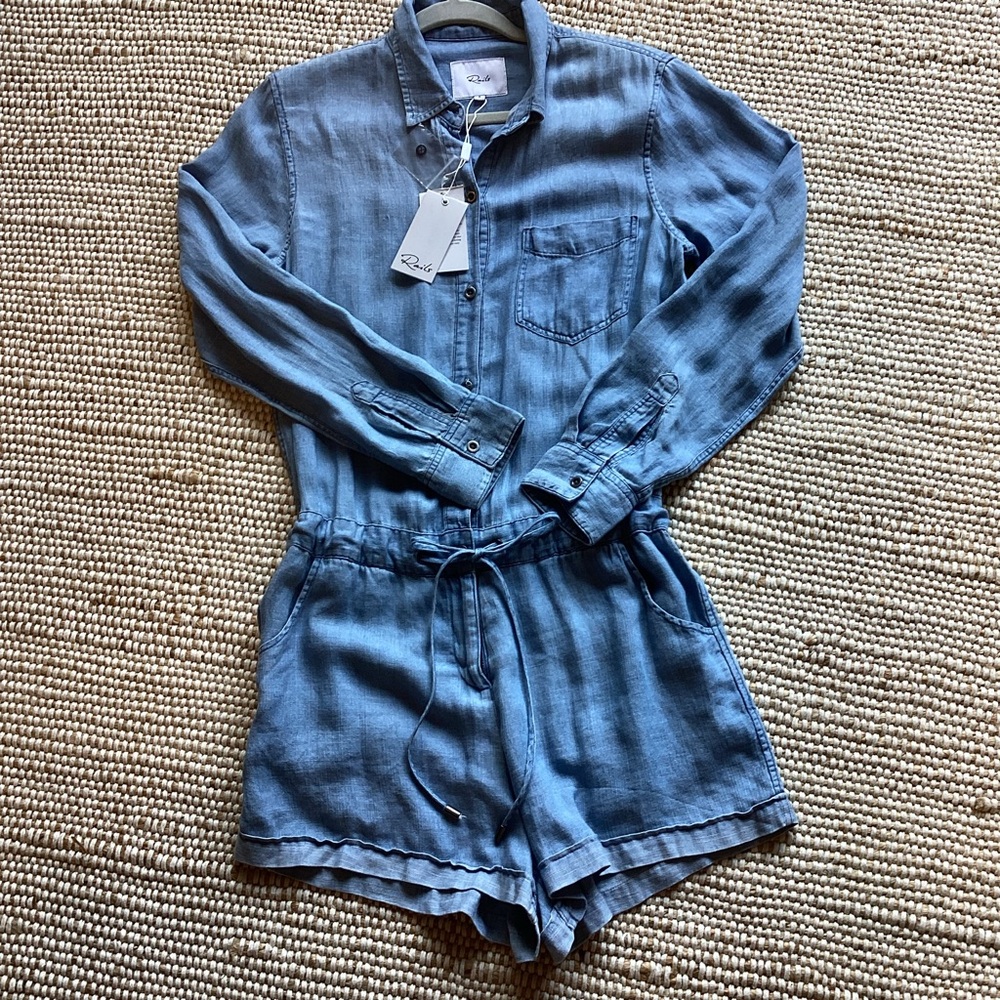 NWT Rails Chambray Long Sleeve Romper Size Small